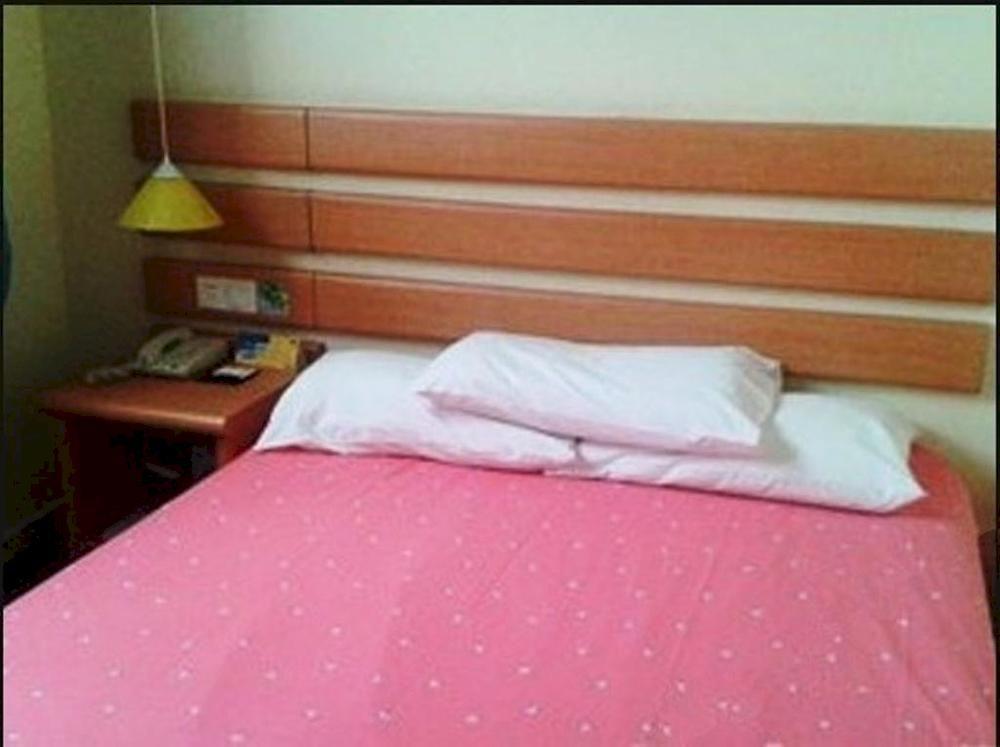 Home Inn Guangzhou Middle Jiefang Road Gongyuanqian Metro Station Cantão Exterior foto