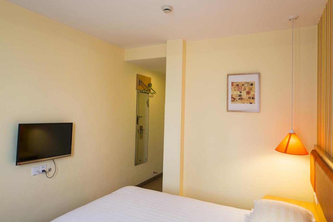 Home Inn Guangzhou Middle Jiefang Road Gongyuanqian Metro Station Cantão Exterior foto